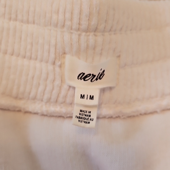 White Women's Textured A-Line Skirt - Picture 3 of 5